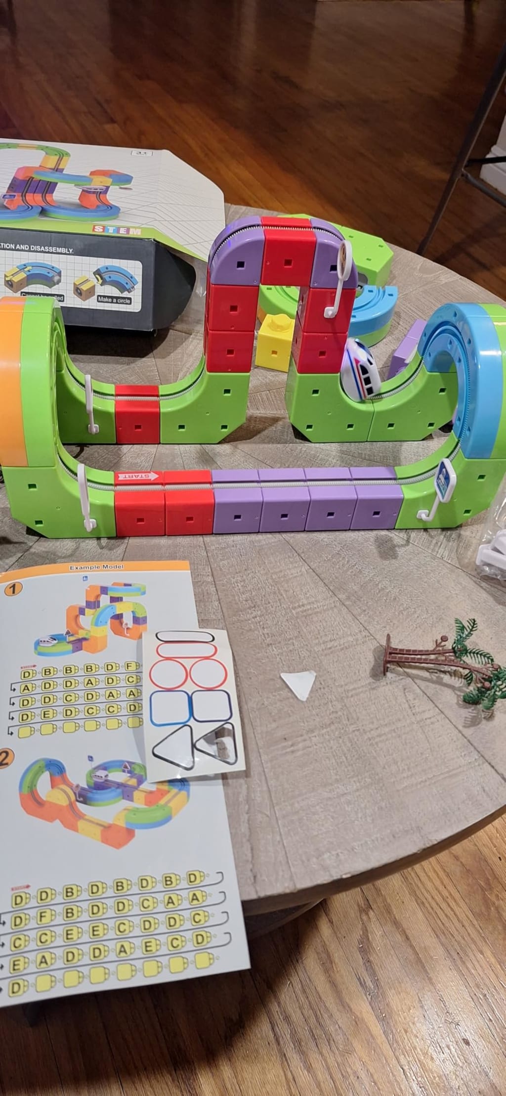 KAVISA MagTrack™ | Magnetic Train Set